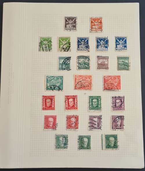 Czechoslovakia - Small collection on 9 pages + singles