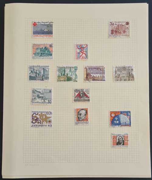 Czechoslovakia - Small collection on 9 pages + singles