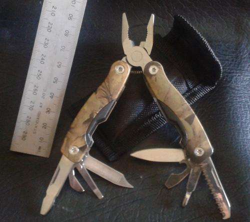 15-in-1 Mini CAMO Multi-Tool + NYLON POUCH