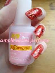 NAIL GLUE ON BRUSH