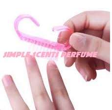 NAIL DUSTING BRUSH