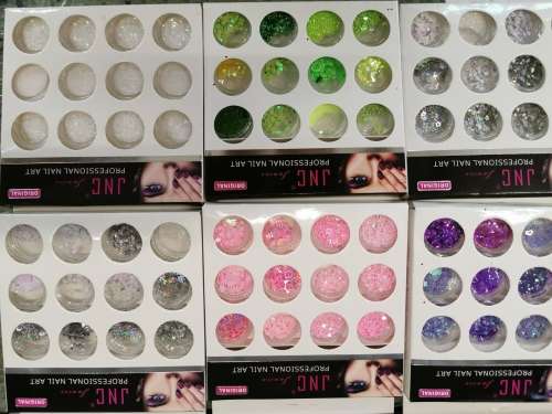 CLEARENCE SALES 12PCS COLOR DECORATION