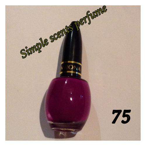 NAIL POLISH