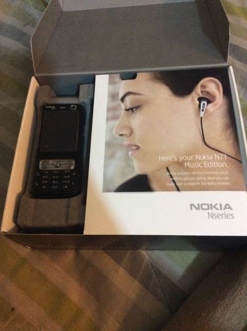 Nokia n73 music
