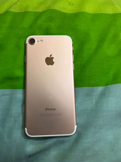 Apple iPhone 7