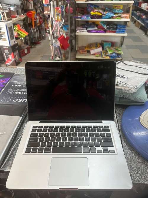 MacBook