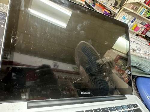 MacBook