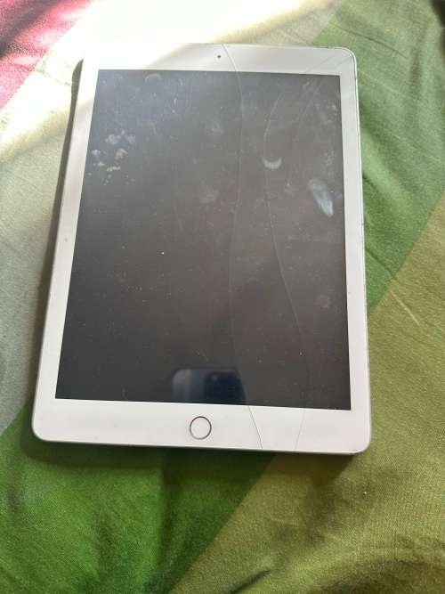 iPad gen 6