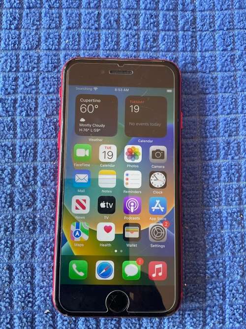 Apple iPhone SE