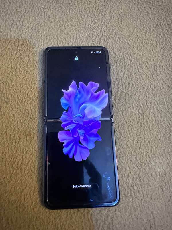 Samsung z flip