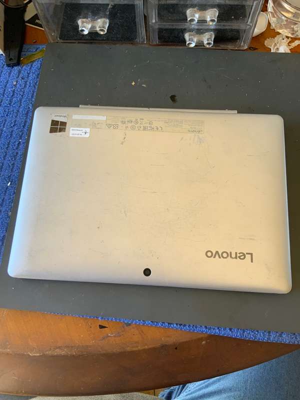 Lenovo 2in1 laptop