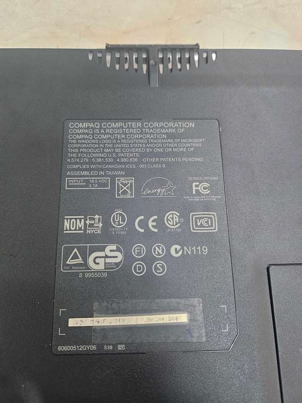 Compaq armada