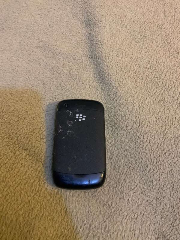 Blackberry 9320
