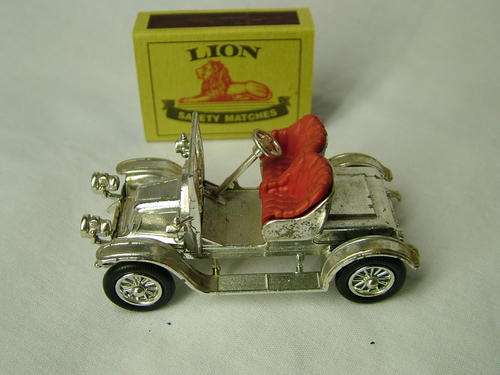 *** RARE MATCHBOX 1911 RENAULT ***  BIDDING STARTS @ R1