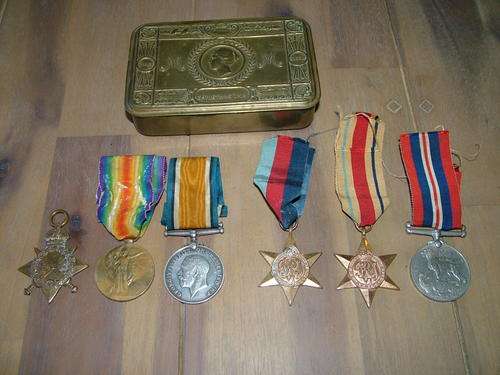 *** WW1 AND WW2 MEDAL GROUP *** START @ R1