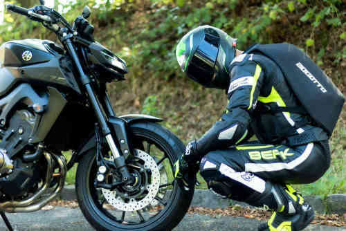 Hard-Shell Motorcycle Backpack (Rain proof)