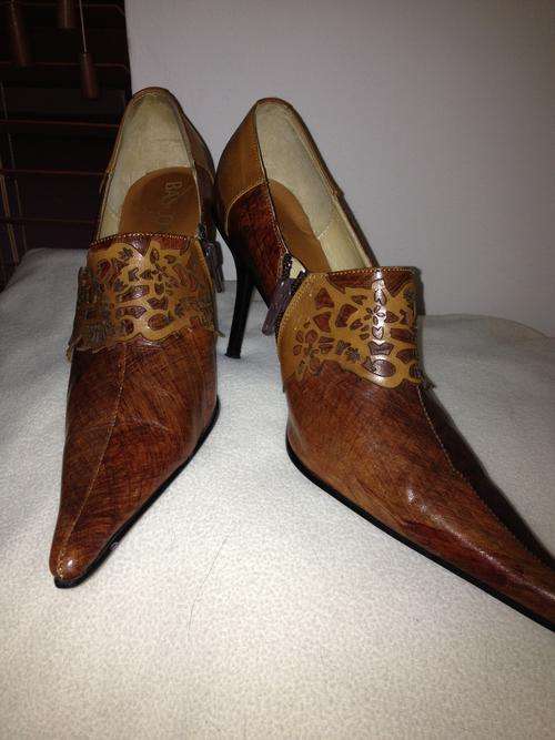 Basconi Tan & Brown leather Shoes