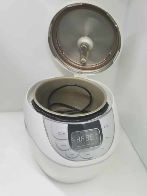 Russell Hobbs 5 Liter Electric Pressure Cooker