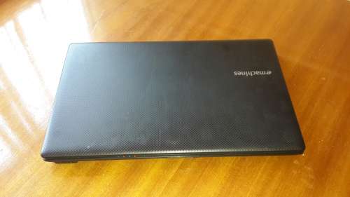 Acer emachines/ intel core i3  2.4GHz/ 1T HDD /4GB RAM /