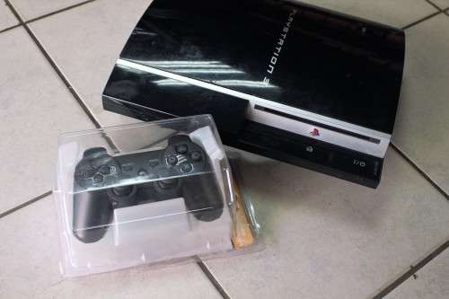 Playstation3 (PS3) + controller