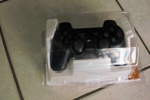 Playstation3 (PS3) + controller