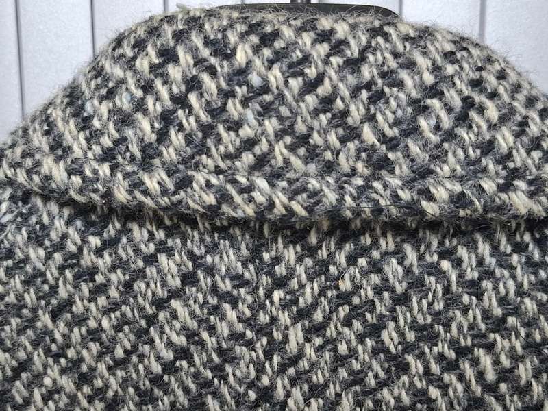 Vintage Classic Herringbone Weave Ladies Winter Coat with cuff detail - XL