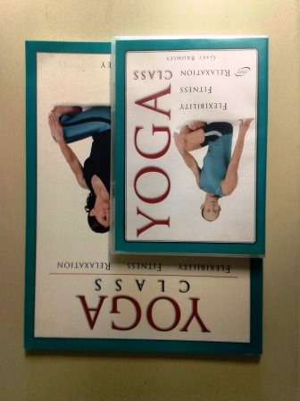 Yoga Class - Book with DVD