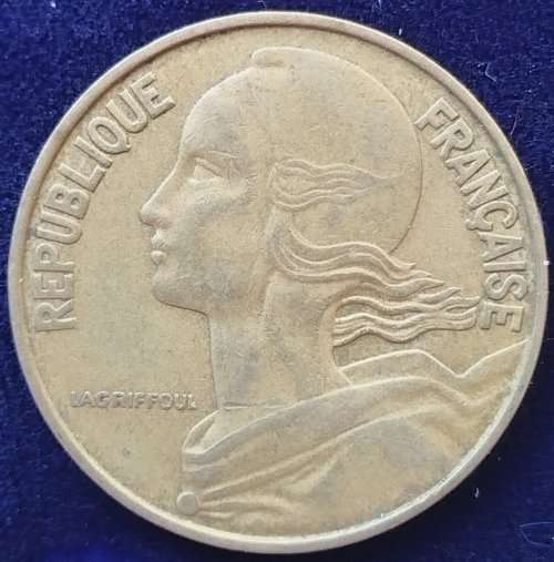 1973  20 Centimes Coin      France          SUN11988*