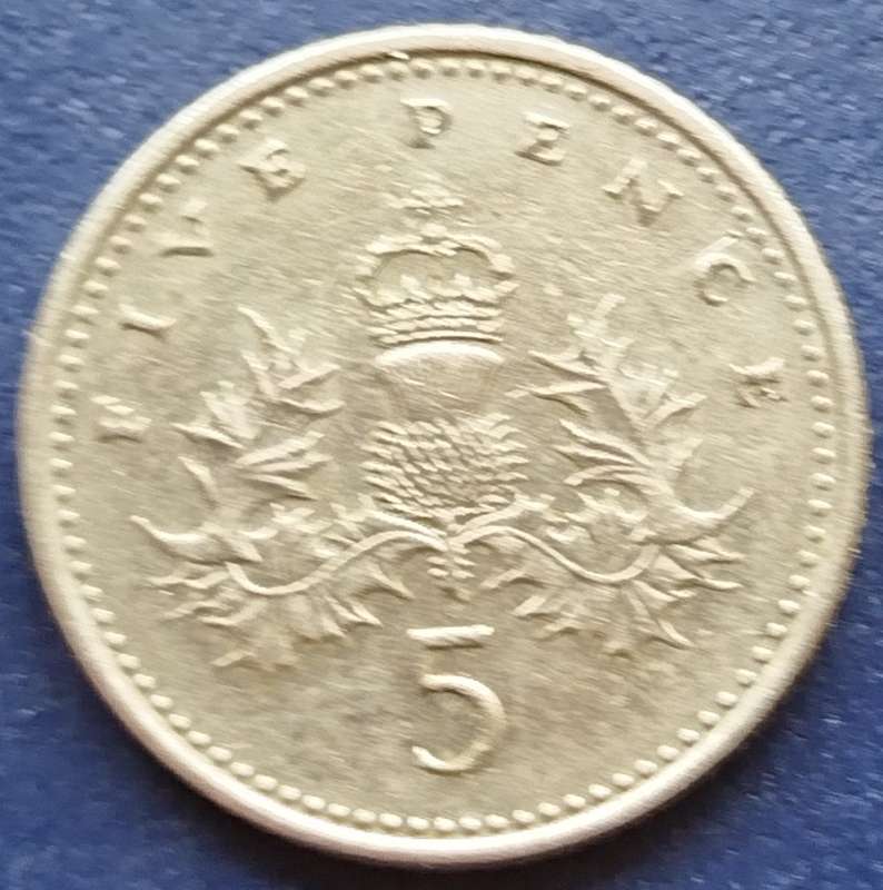 1990 -   FIVE Pence Coin      United Kingdom         SUN12324*