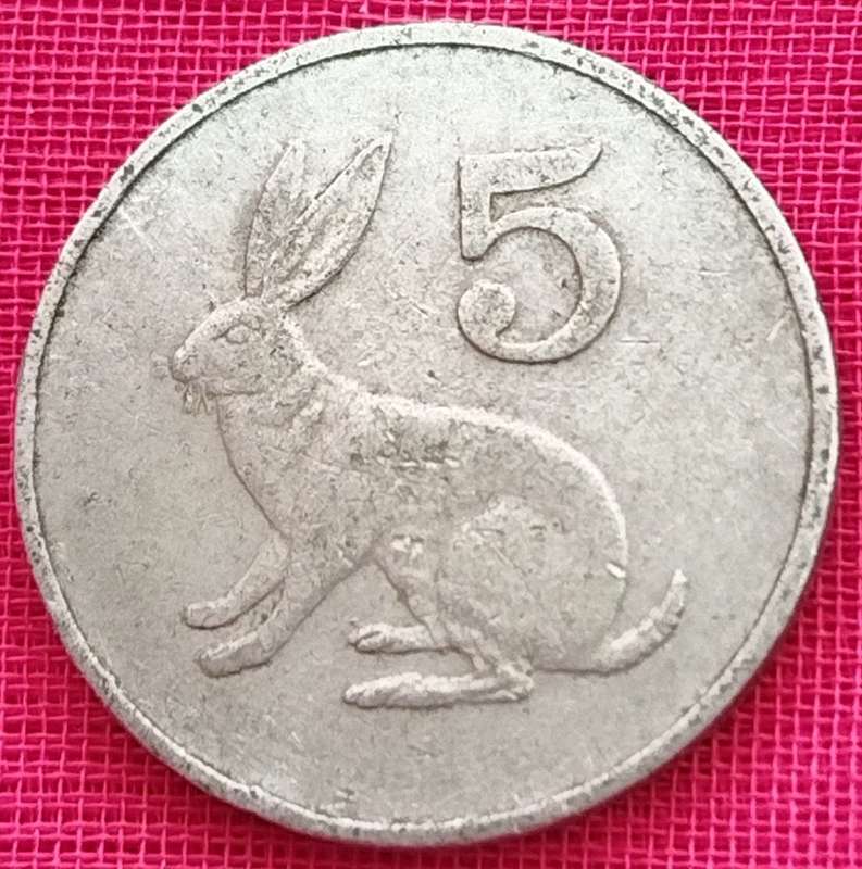 1990  5 Cents     Zimbabwe          SUN12404*