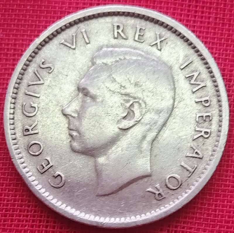 1943     6D  coin  SA        (SILVER 0.800 )       SUN13274*