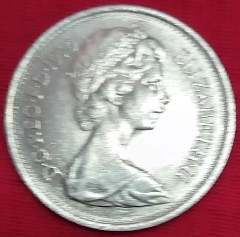 1970 -   FIVE NEW Pence Coin      United Kingdom         SUN13362*