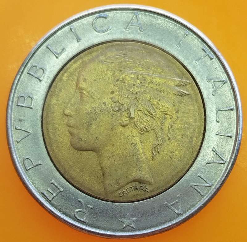 1983  500 Lire     Italy         SUN13519*