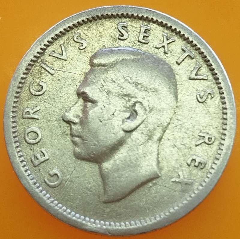 1950     6D  coin  SA        (SILVER 0.800 )       SUN13588*
