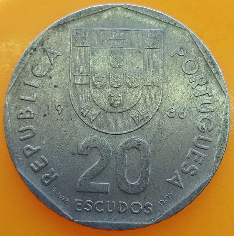 1986   20 Escudos   Coin       Portugal        SUN13628*