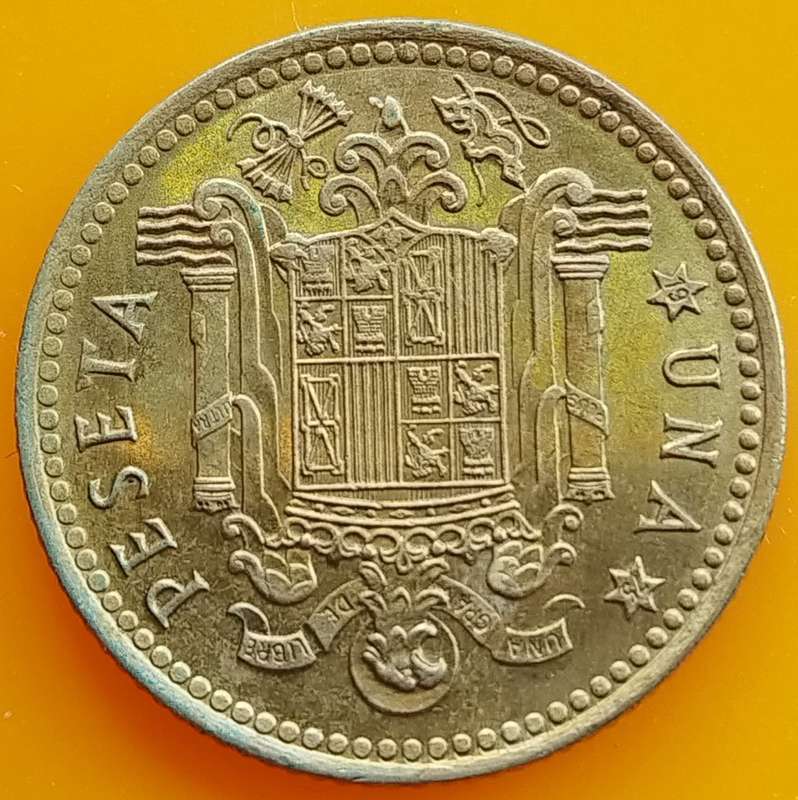 1966        Una Peseta  Coin       Spain         SUN13936*