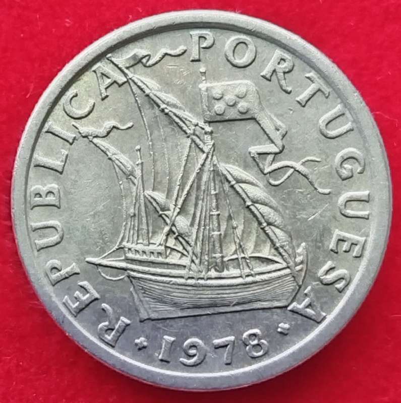 1978   2.5 Escudos   Coin       Portugal        SUN14089*