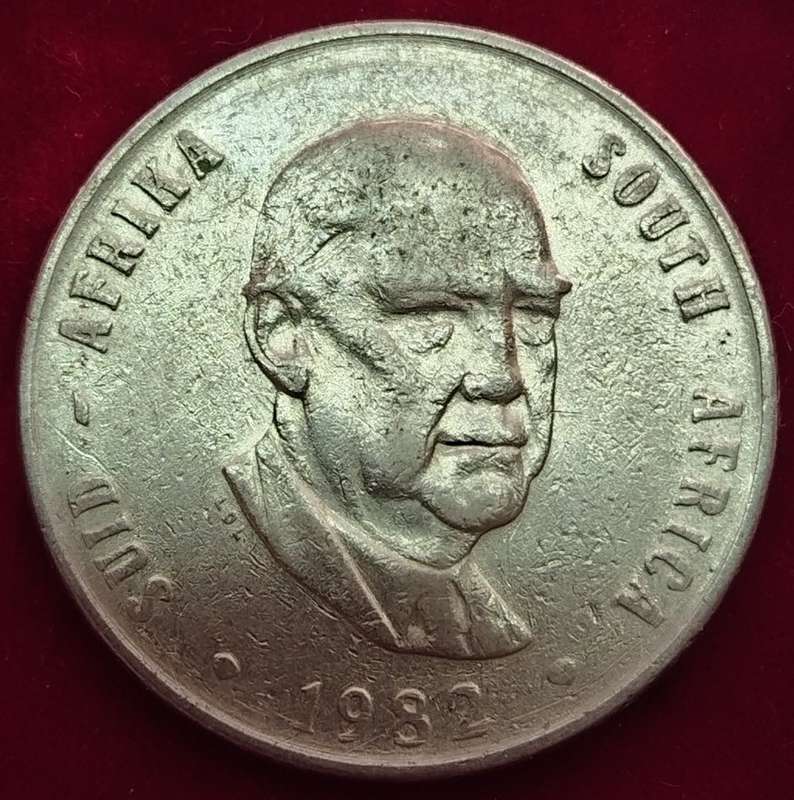 1982   R1   Coin       RSA        SUN14110*
