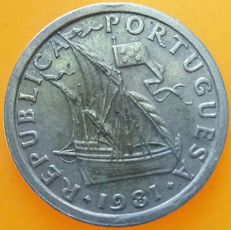1981   2.5 Escudos   Coin       Portugal        SUN14287