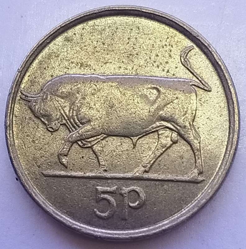 1992    5 Pence small type   IRELAND         SUN14548