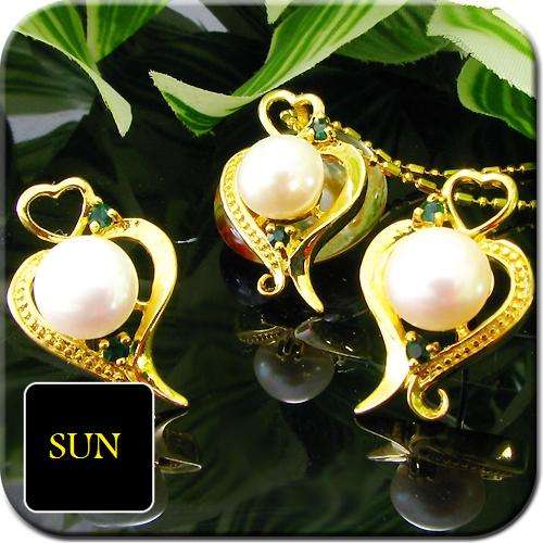 6x2MM GREEN EMERALD PEARL 18KGP PENDANT EARRINGS SET