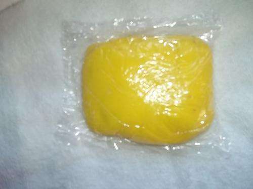 Fondant (Plastic Icing) Ready to Roll 250g - Yellow