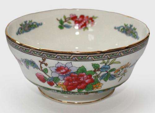 Paragon Fine Bone China "Tree of Kashmir" England Regd. Full Set. Absolutely beautiful!!