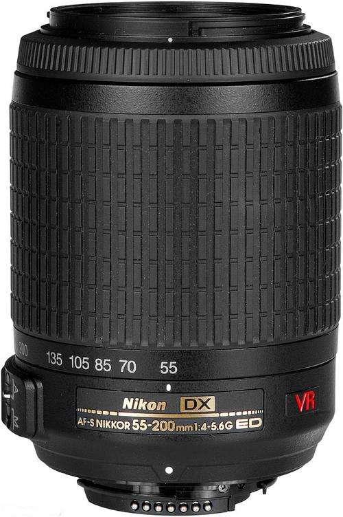 Nikon DX AF-S 55-200mm 1:4.5-5.6 ED VR lens. Pristine condition.