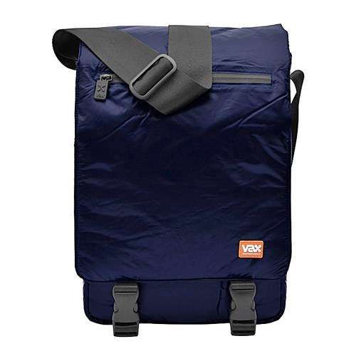 VAX Entenza netbook messenger bag. Padded polyester with PU coating. New