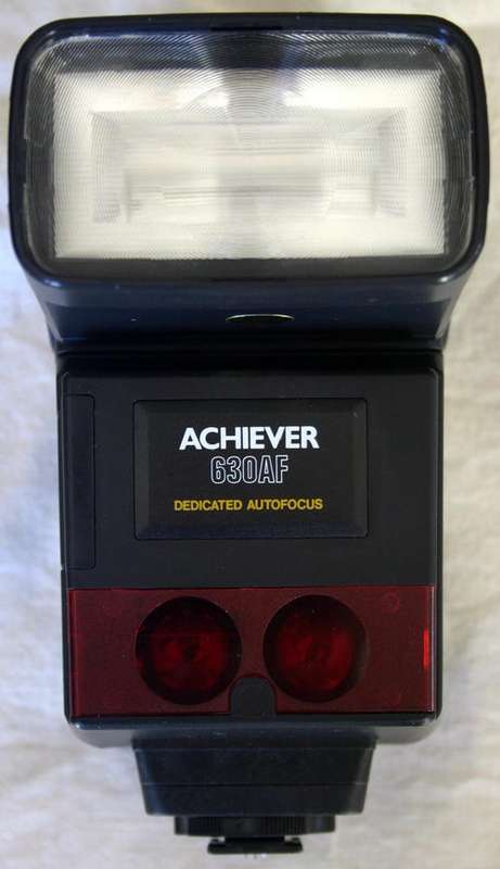 ACHIEVER 630 AF FLASH ATTACHMENT FOR CANON SLR CAMERA