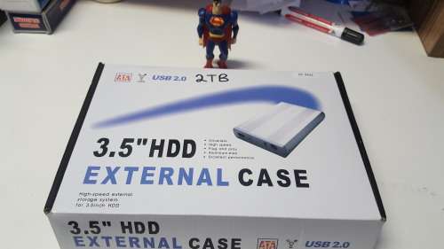 2TB EXTERNAL HARDDRIVE (2000 GB)