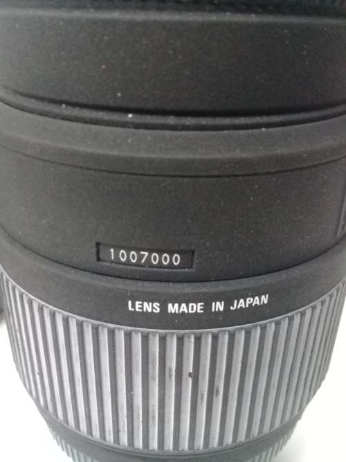 Sigma 70-300mm F4-5.6 APO DG Macro Worth R 2300