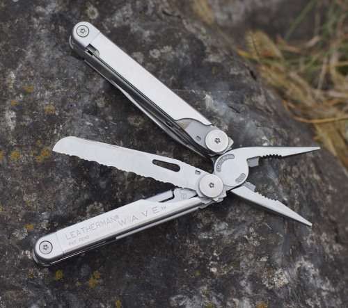 Leatherman wave multitool--Every man's dream tool--