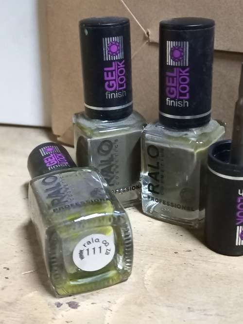 RALO nail polish no 111 ( pack of 5 )